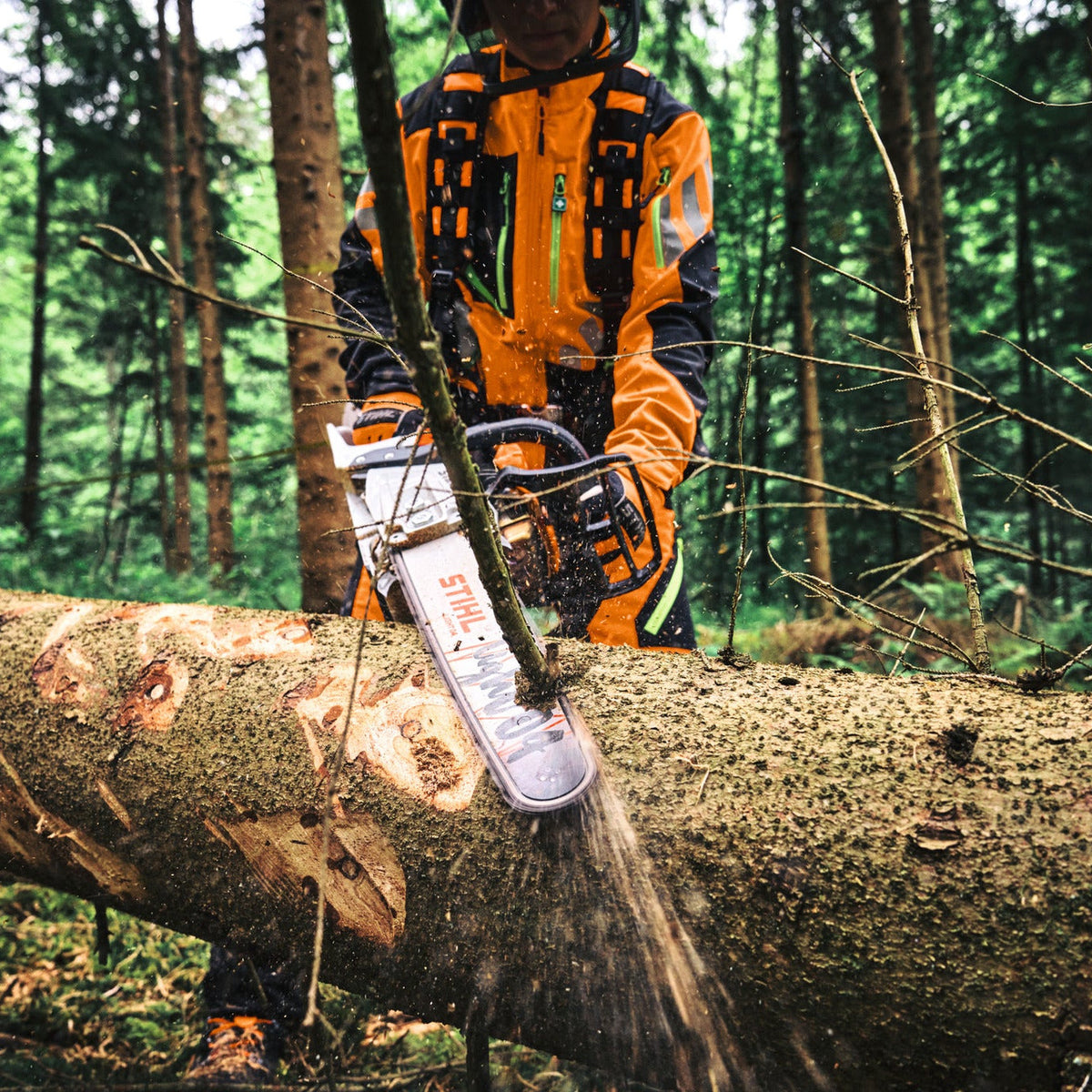 STIHL MS 300.0 C-M chainsaw, 40cm/16" (OEM MB02-200-0001)